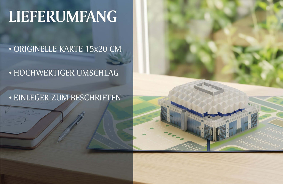 Lieferumfang der Arena Mannheim Pop-up-Karte: originelle Karte 15x20 cm, hochwertiger Umschlag und Einleger zum Beschriften, aufgestellt auf einem Schreibtisch.