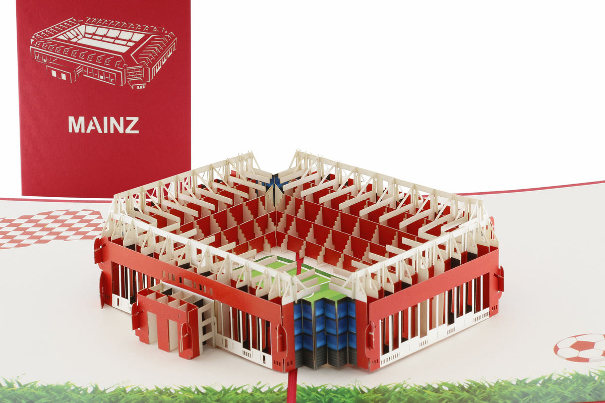 Aufgeklappte Pop-up-Karte mit dem Mainzer Fußballstadion, daneben die rote Kartenvorderseite mit dem Schriftzug Mainz.