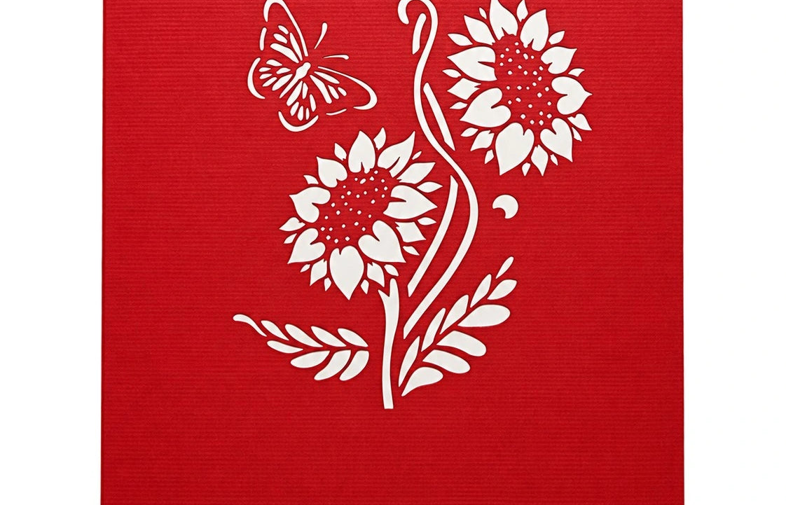 Rote Kartenvorderseite mit Sonnenblumen und einem Schmetterling als Scherenschnitt.