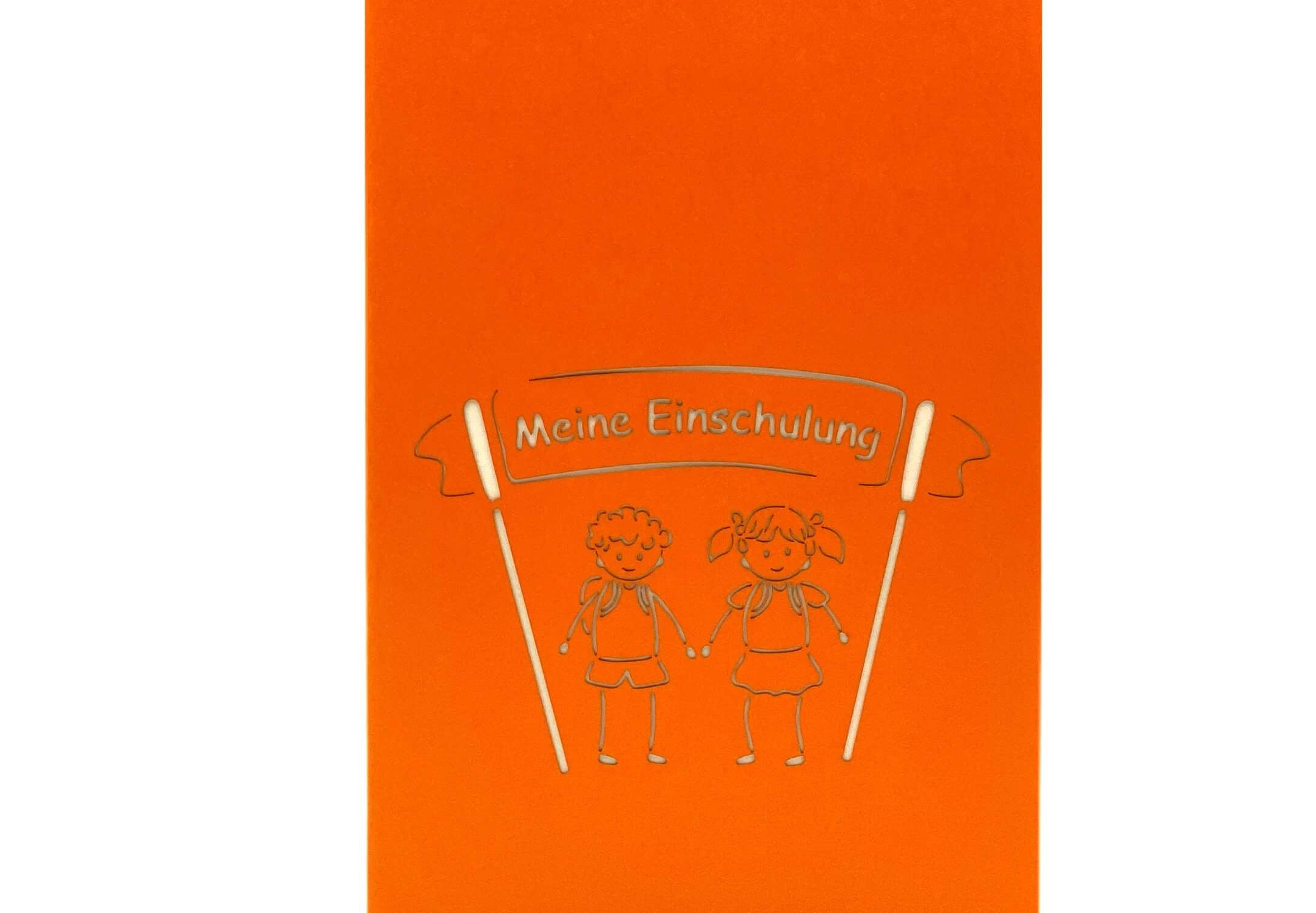 orange karte mit schulkindern auf einer schultuete und meine einschulung