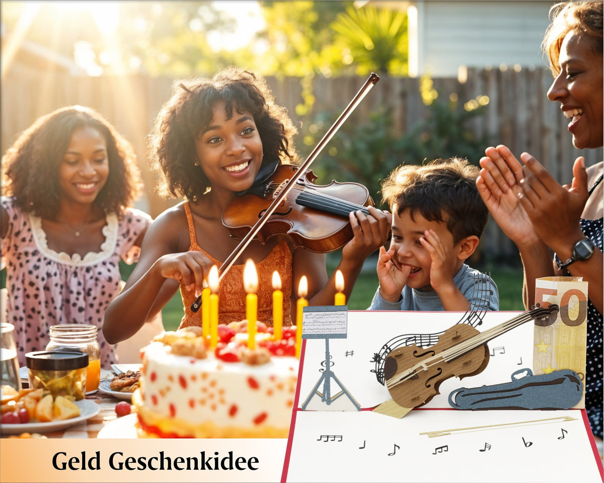 geburtstagsparty mit einer familie, frau mit einer geige in der hand