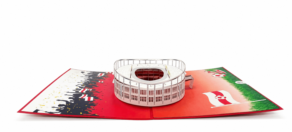 Aufgeklappte Pop-up-Karte mit dem Stuttgarter Stadion, frontal von vorne fotografiert.