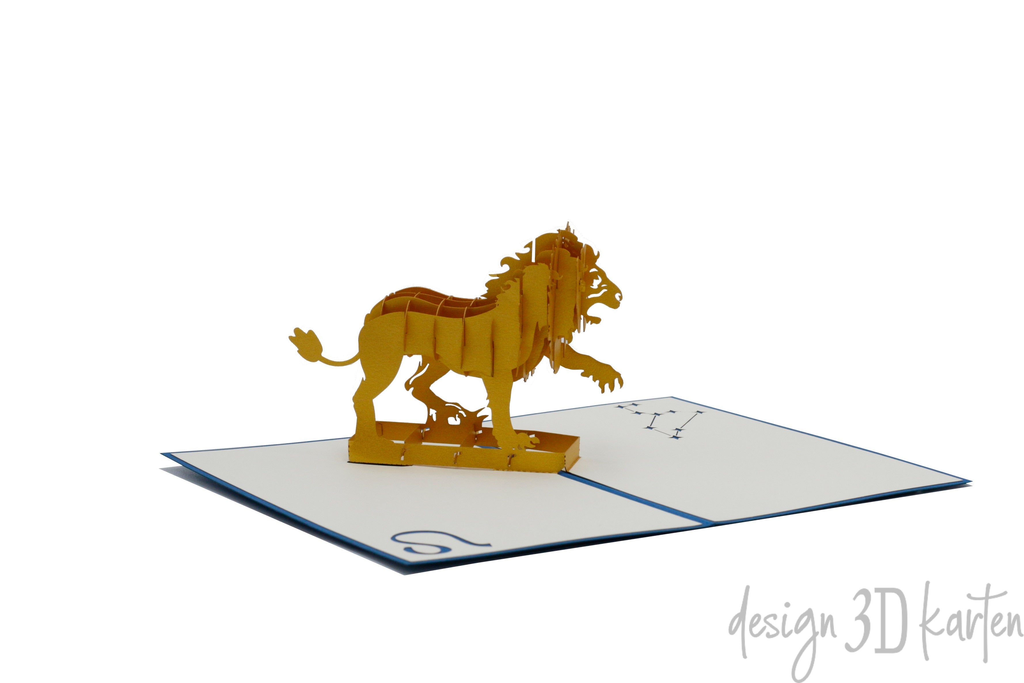 Aufgeklappte Pop-up-Karte mit dunkelblauem Rand und einem goldenen Löwen, auf der Kartenfläche das Sternbild Löwe.